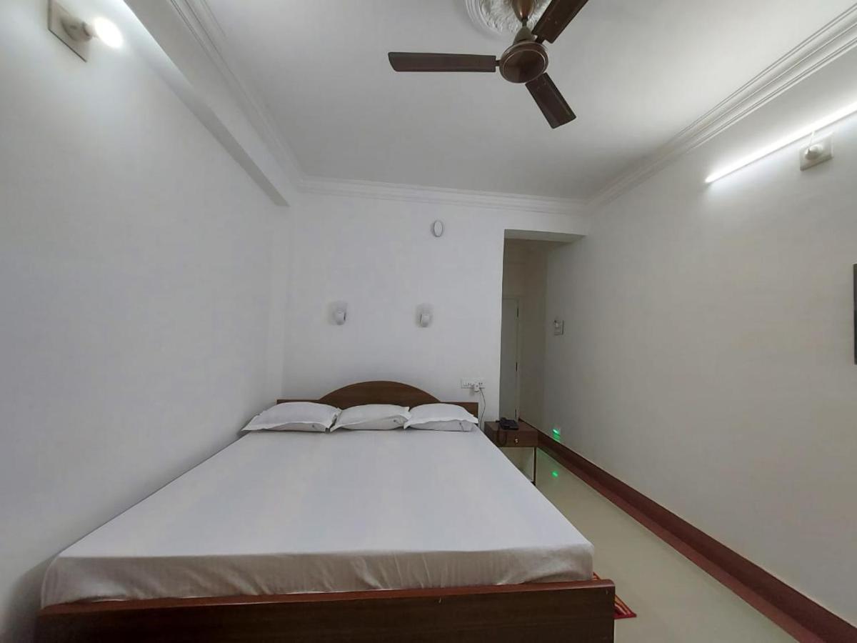 ديغا The Palace Inn المظهر الخارجي الصورة